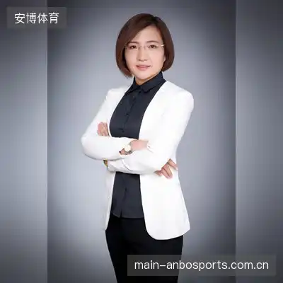 杨茜梧